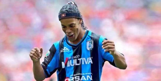 Antalyaspor’dan beklenen açıklama geldi! Ronaldinho…