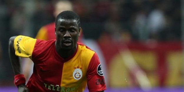 Eboue, Ada yolcusu!