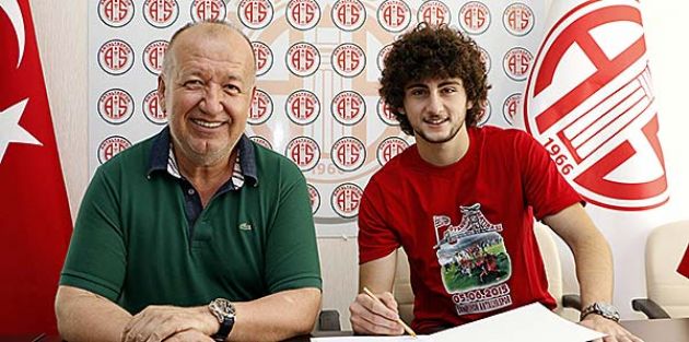 Oğuz Mataracı Antalyaspor'da