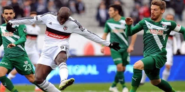 Premier Lig ekibi Demba Ba için İstanbul'a geliyor