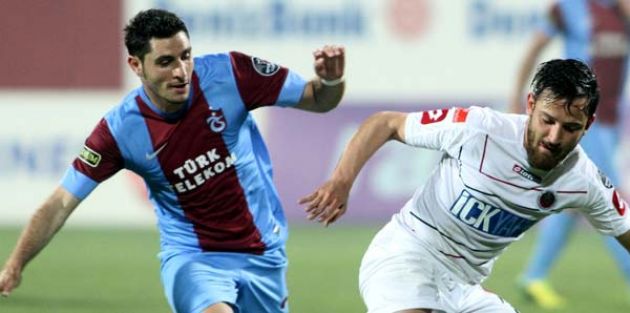 Trabzonspor Özer Hurmacı ile sözleşme yeniledi